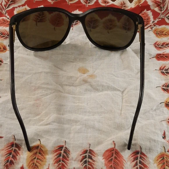 REVO H20 vintage sunglasses blue lenses 850 Grand Classic